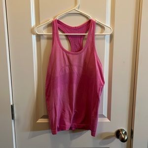 Lululemon swiftly tech razorback tank